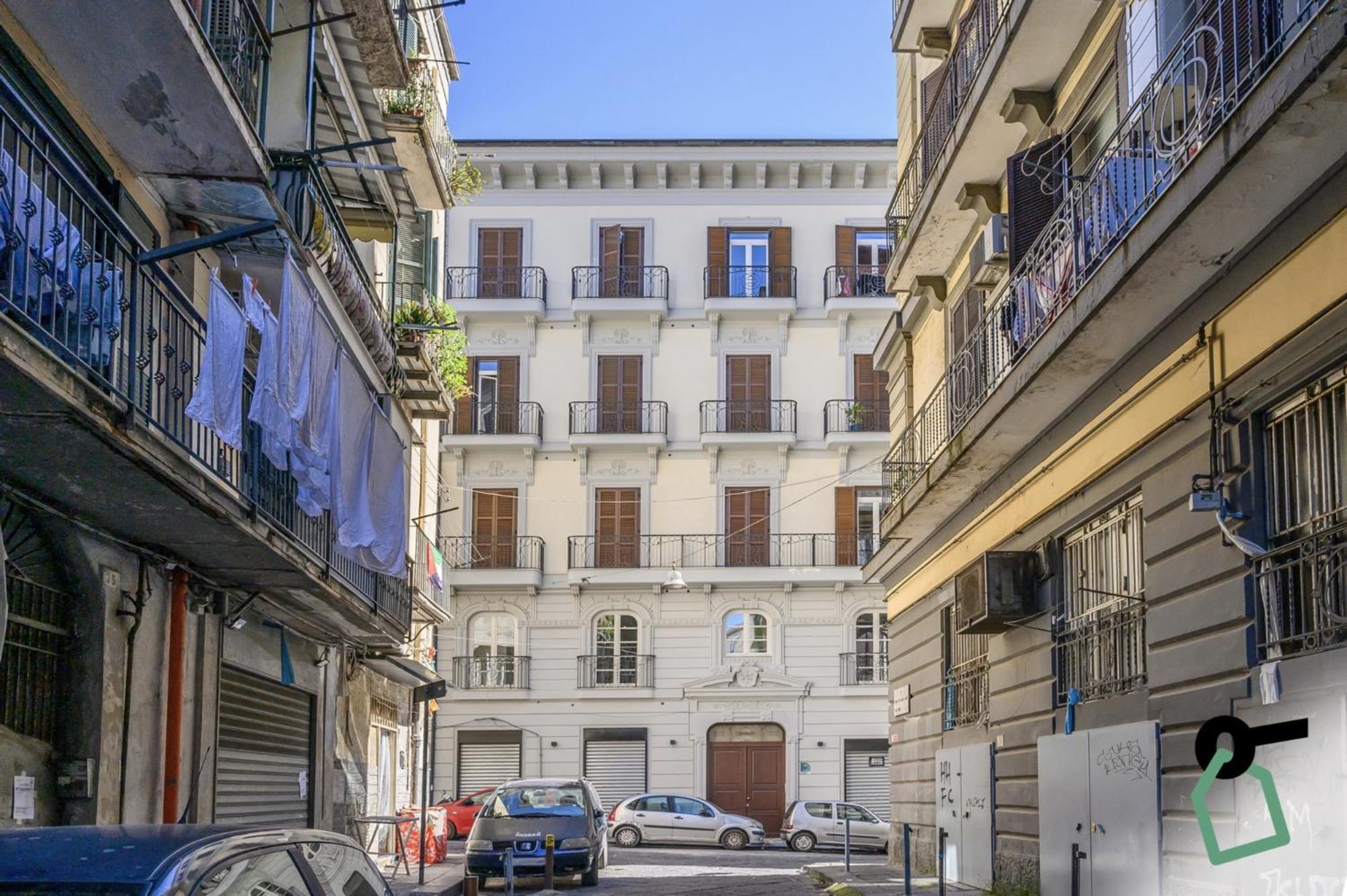 Hotiday Room Collection - Napoli Sant'Arcangelo Exterior photo