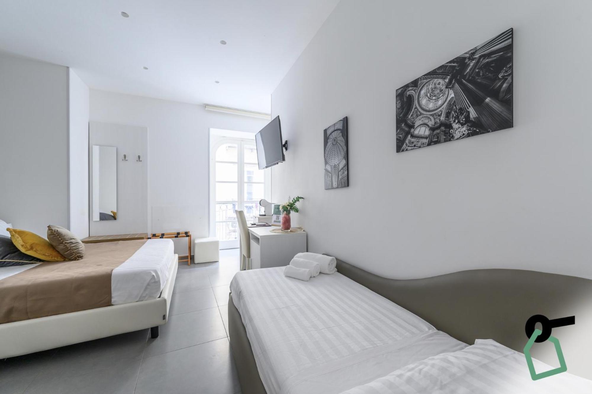 Hotiday Room Collection - Napoli Sant'Arcangelo Exterior photo